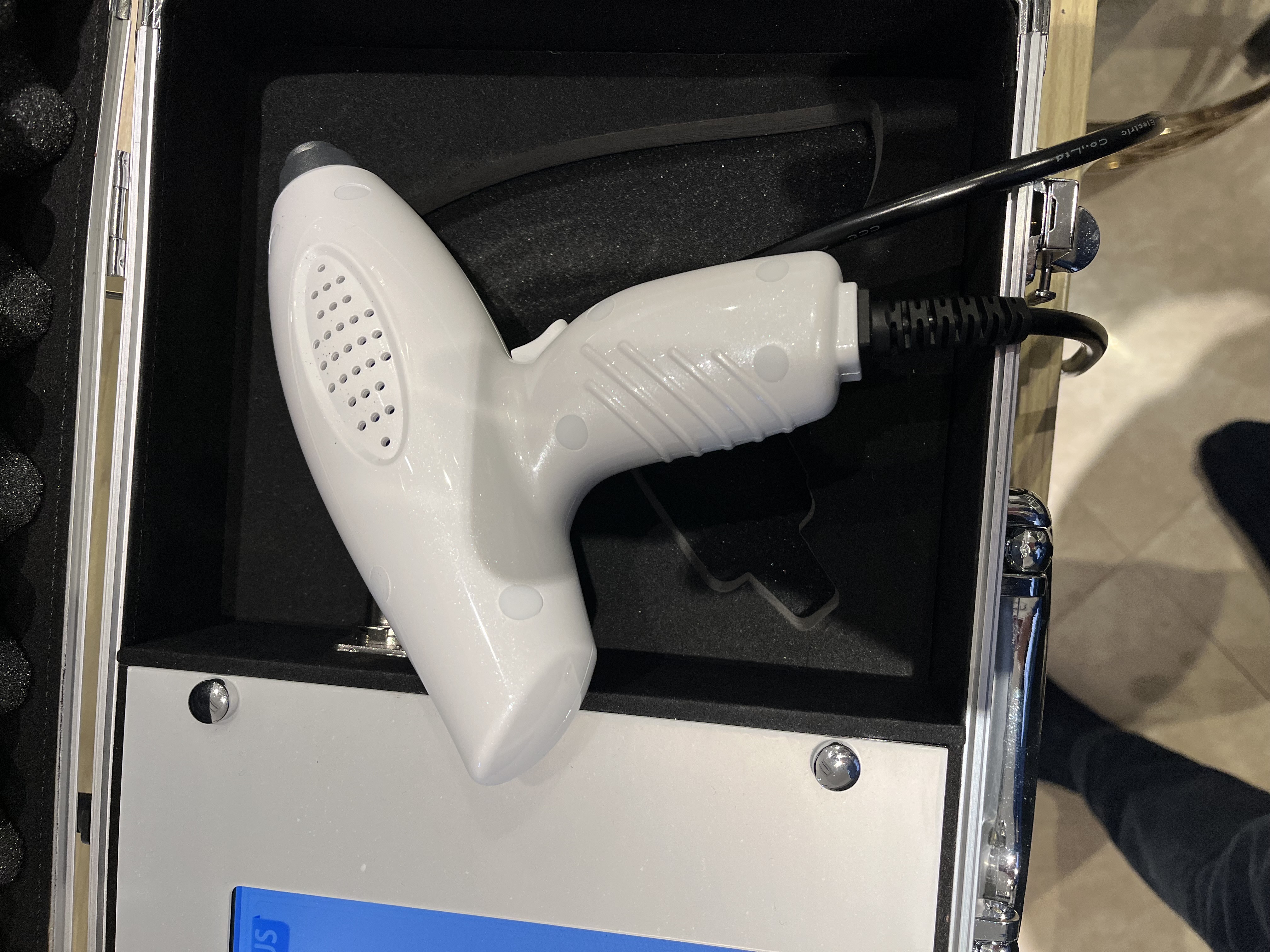 MePlus+ 高圧エアショット機器